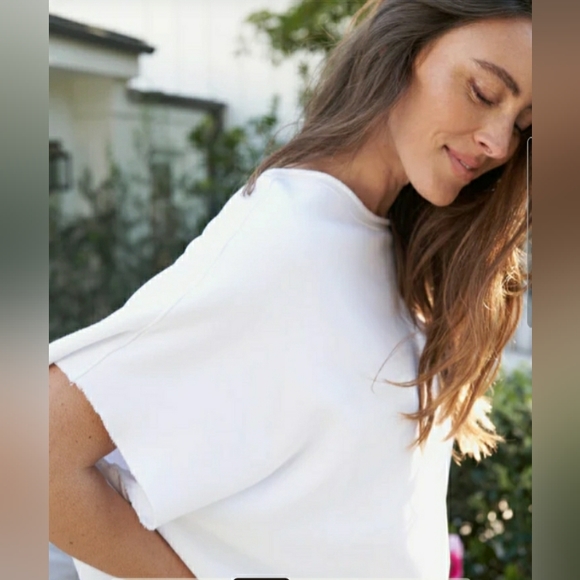 New Frank and Eileen crewneck Capelet Triple Fleece White Sweatshirt Top - Picture 2 of 8